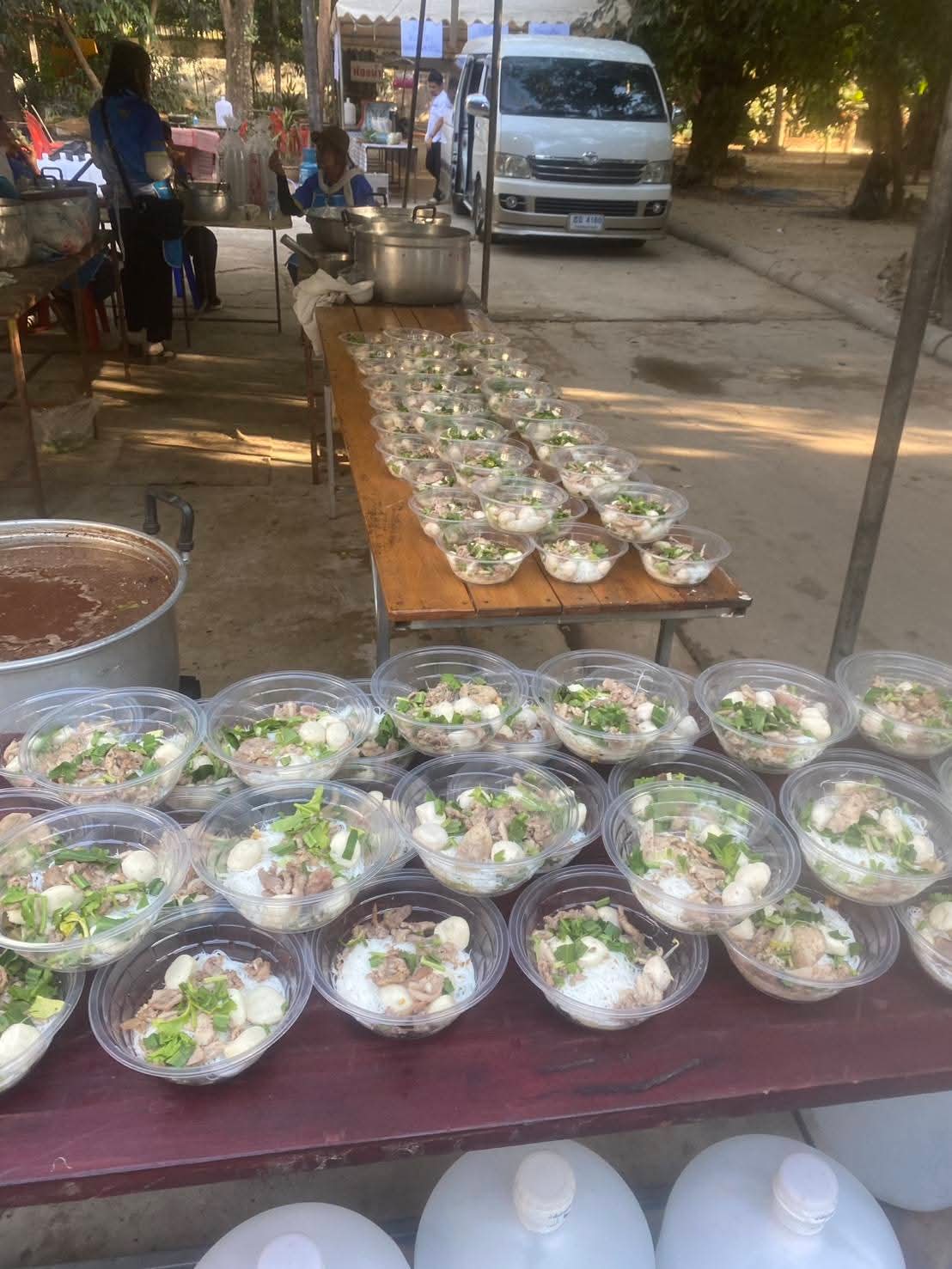 รูปย่อยที่ 2: แบ่งปันรอยยิ้ม