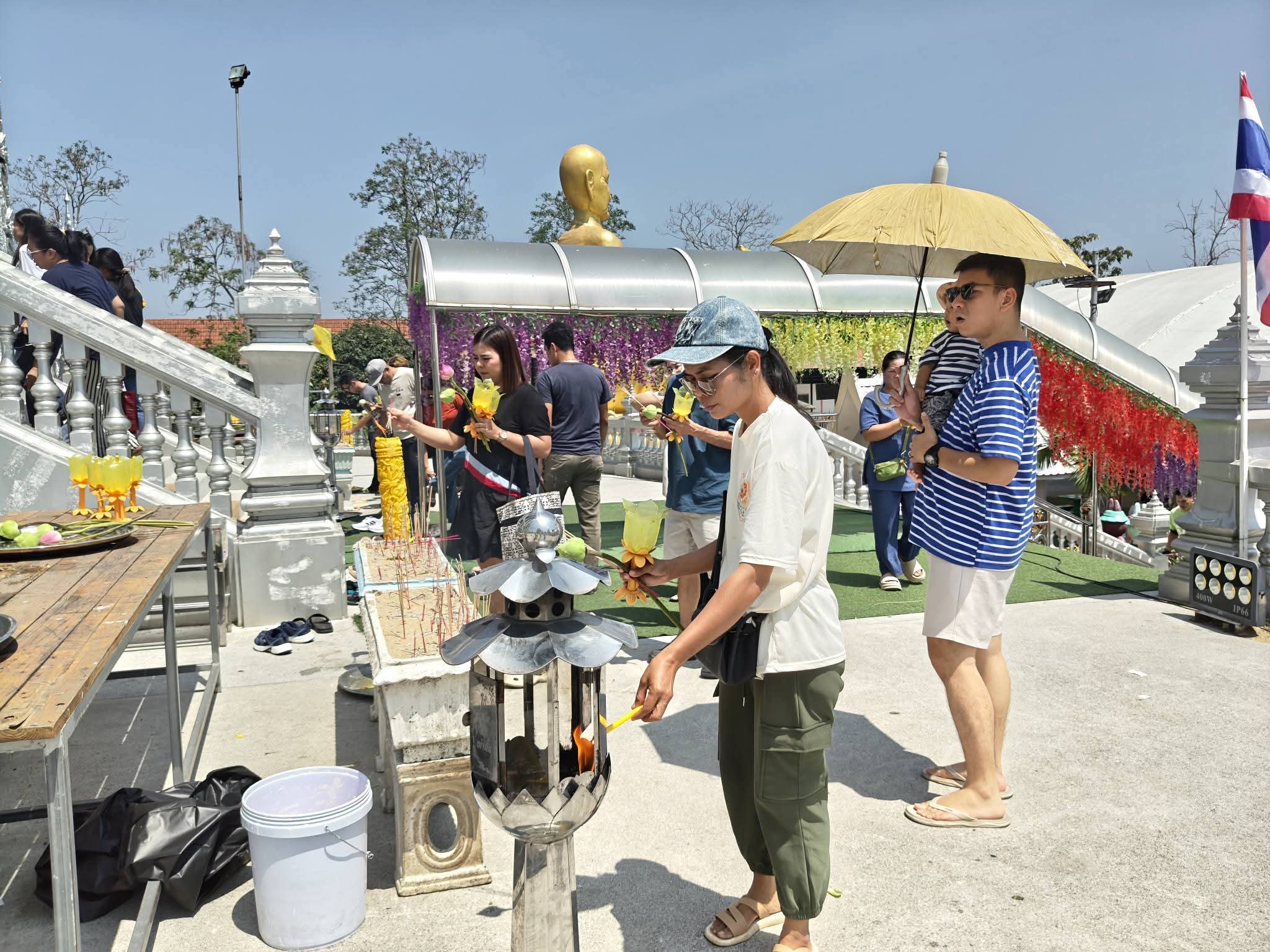 รูปย่อยที่ 3: บรรยากาศการร่วมทำบุญเนื่องในวันมาฆบูชา