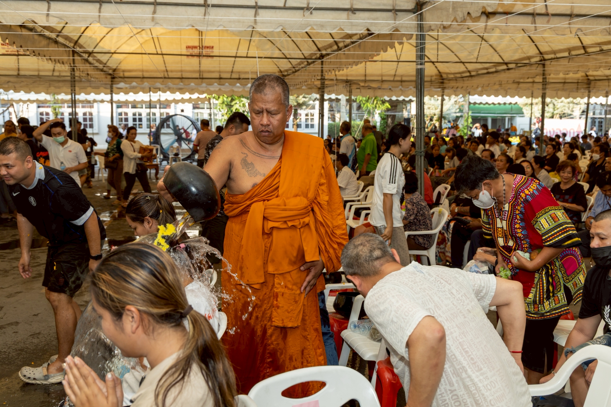 รูปย่อยที่ 5: ขอเชิญเข้าร่วมพิธีอาบน้ำมนต์มงคลจักรวาลประจำเดือนมีนาคม