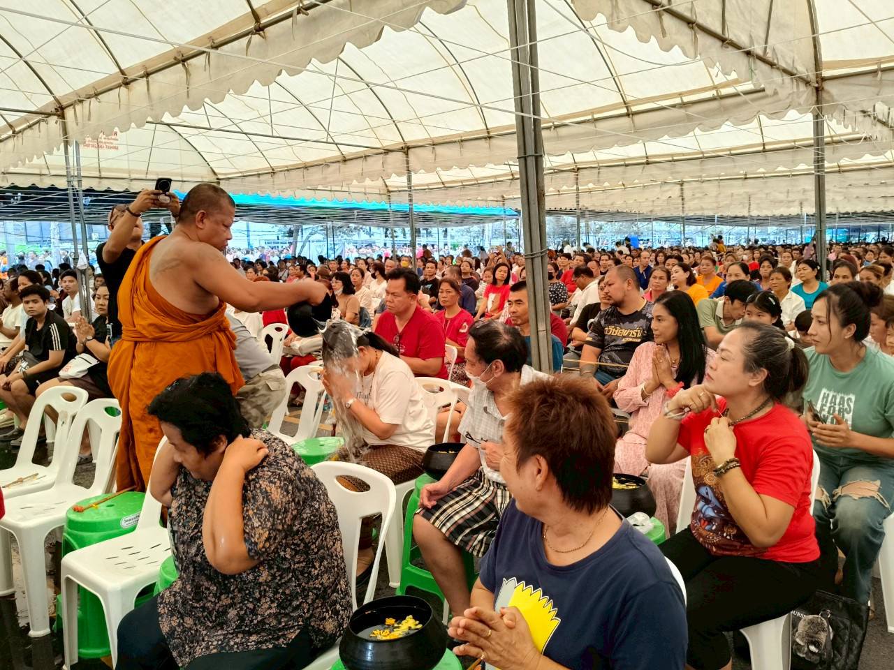 รูปย่อยที่ 4: 🔔 สายมูห้ามพลาด! วัดดอนใหญ่จัดพิธีใหญ่รวม 5 พิธีศักดิ์สิทธิ์ เสริมดวงสะเดาะเคราะห์ครบจบในวันเดียว