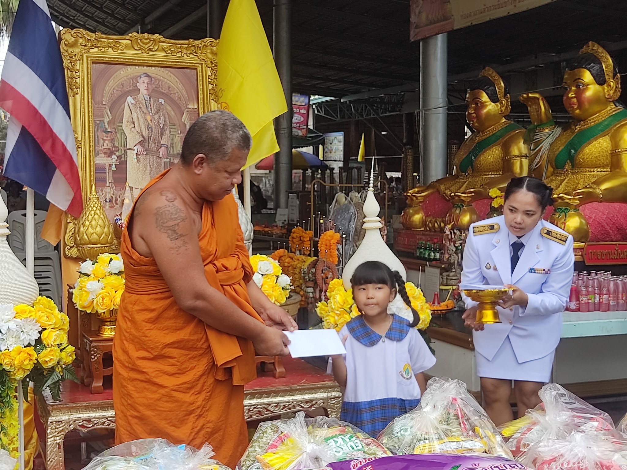 รูปย่อยที่ 3: เนื่องในโอกาสมหามงคล วันเฉลิมพระชนมพรรษา 28 กรกฎาคม 2568