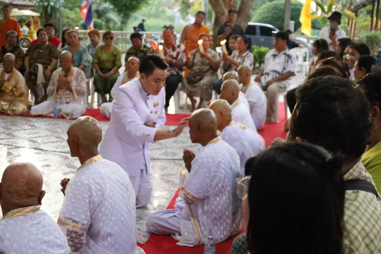 ภาพบรรยากาศพิธีทำขวัญนาค