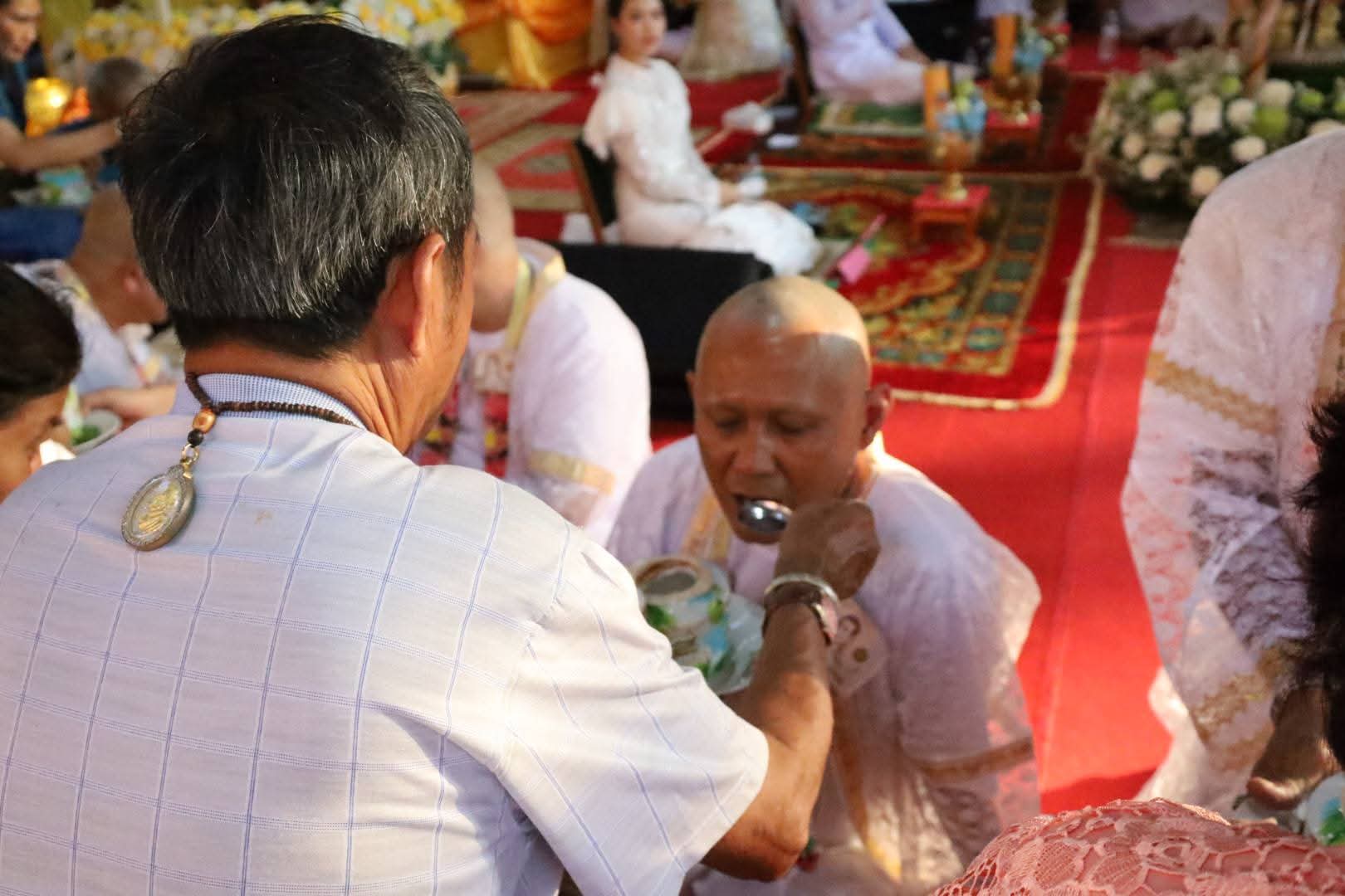 รูปย่อยที่ 2: ภาพบรรยากาศพิธีทำขวัญนาค